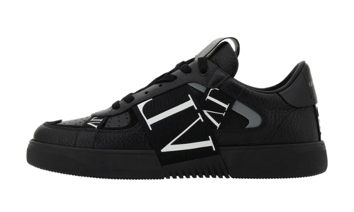 Valentino Sneakers stringate a punta tonda nere