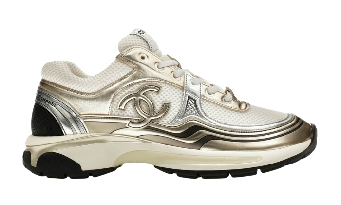 CHANEL CC Runner in laminato oro