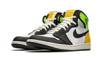 Air Jordan 1 high OG Volt Gold