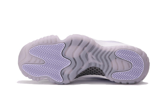 Air Jordan 11 Low Pure Violet