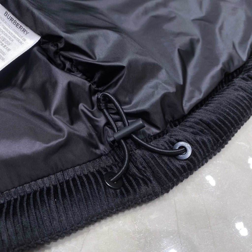 Burberry Hooded Quilted Gilet Black – product view 7
