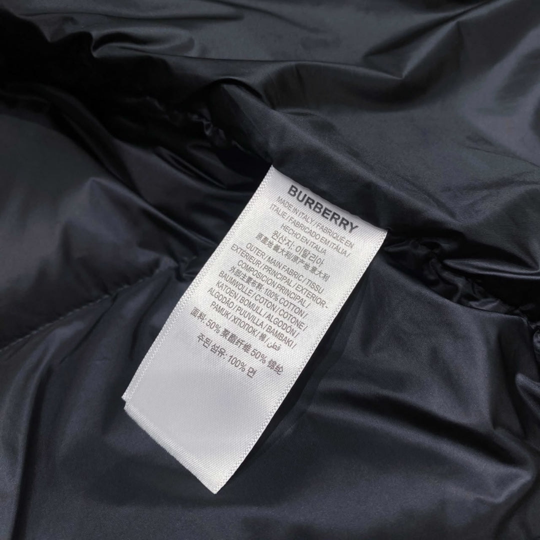 Burberry Hooded Quilted Gilet Black – product view 8