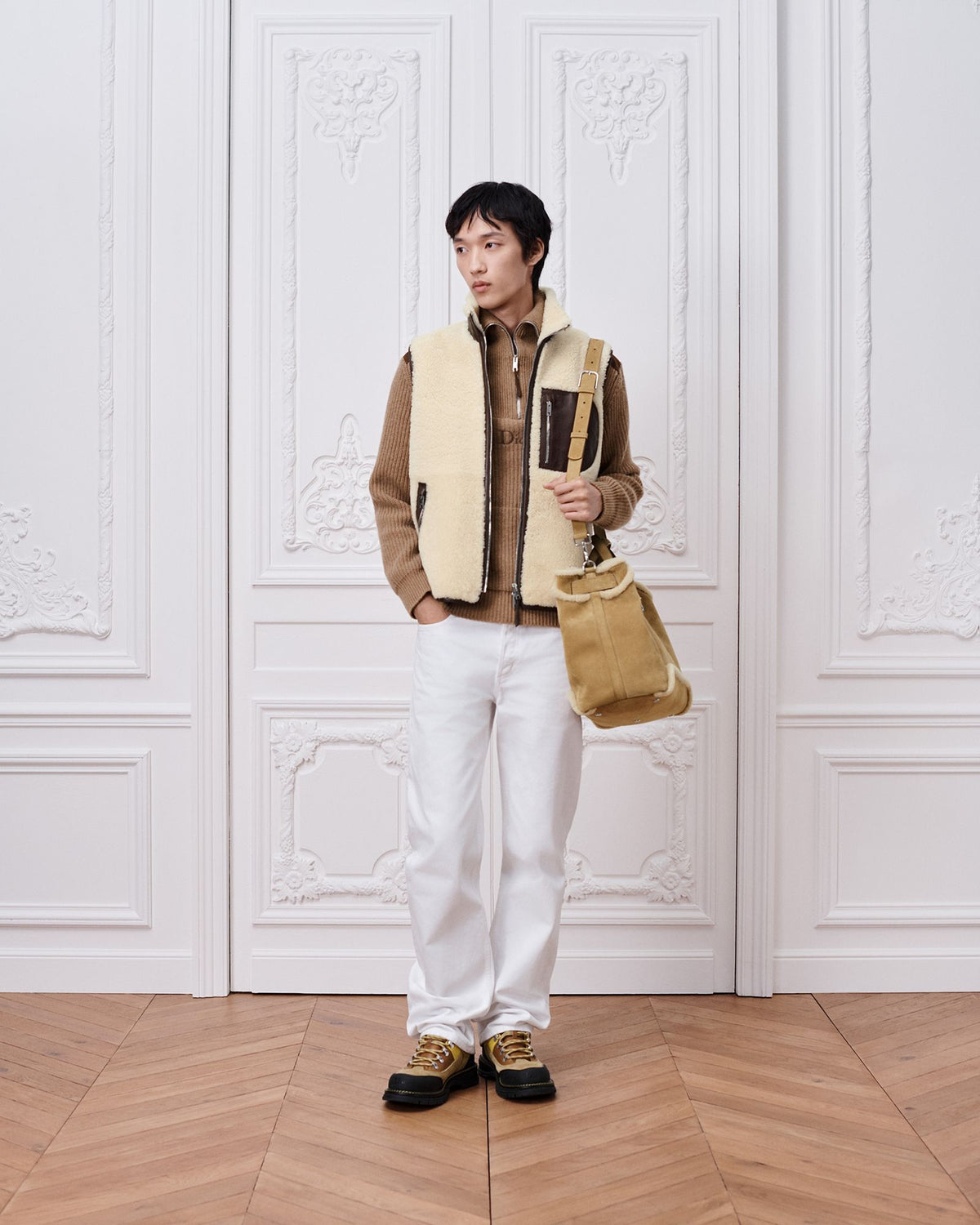 DiorAlps Montaigne Shearling Gilet — Beige — view 3