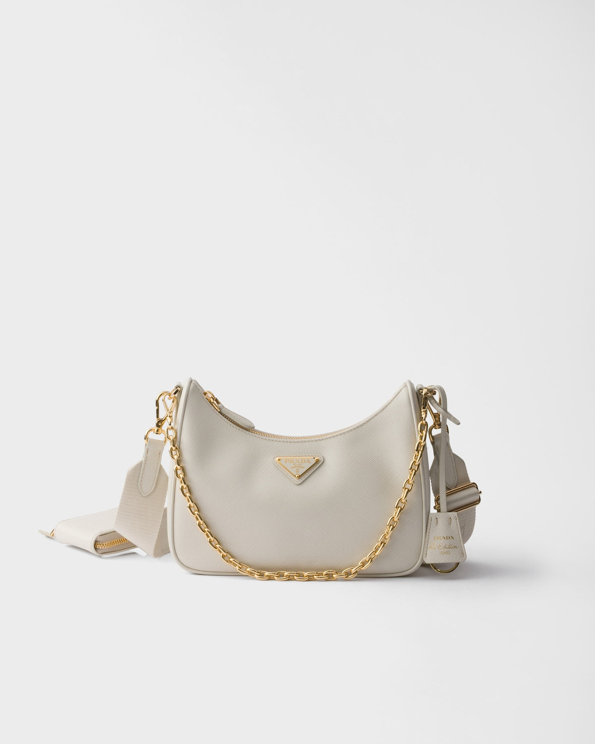 Prada Re-Edition 2005 Saffiano Talco — front view